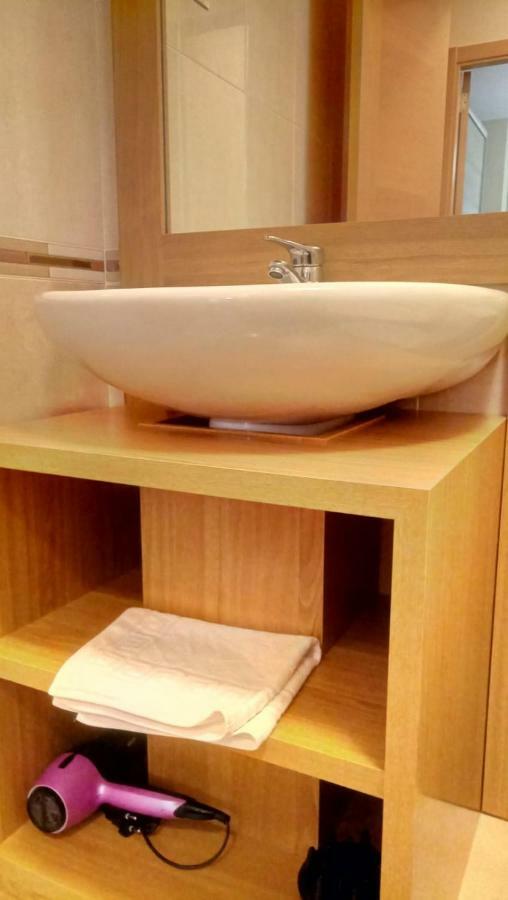 Apartamentos Loncho Finisterre Bagian luar foto